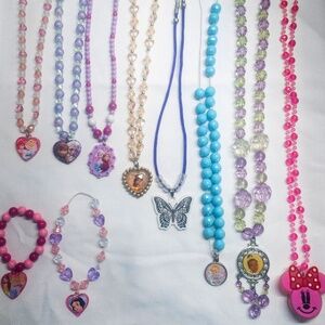 10 PC Set of Disney Princess Youth Jewelry Necklaces Bracelets Beaded Colorful